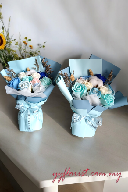 Soap Roses Graduation Bouquet - Special Blue