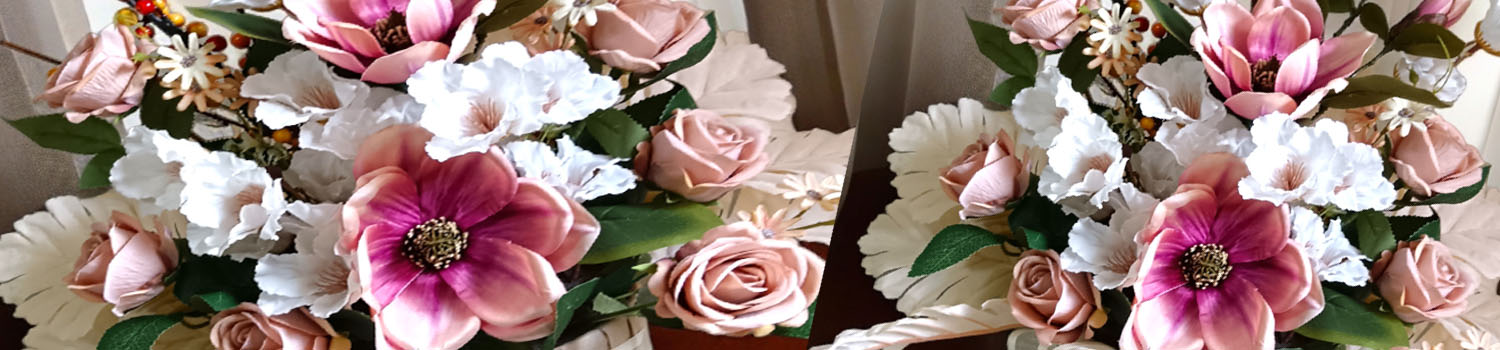 Home /Office Table Arrangement